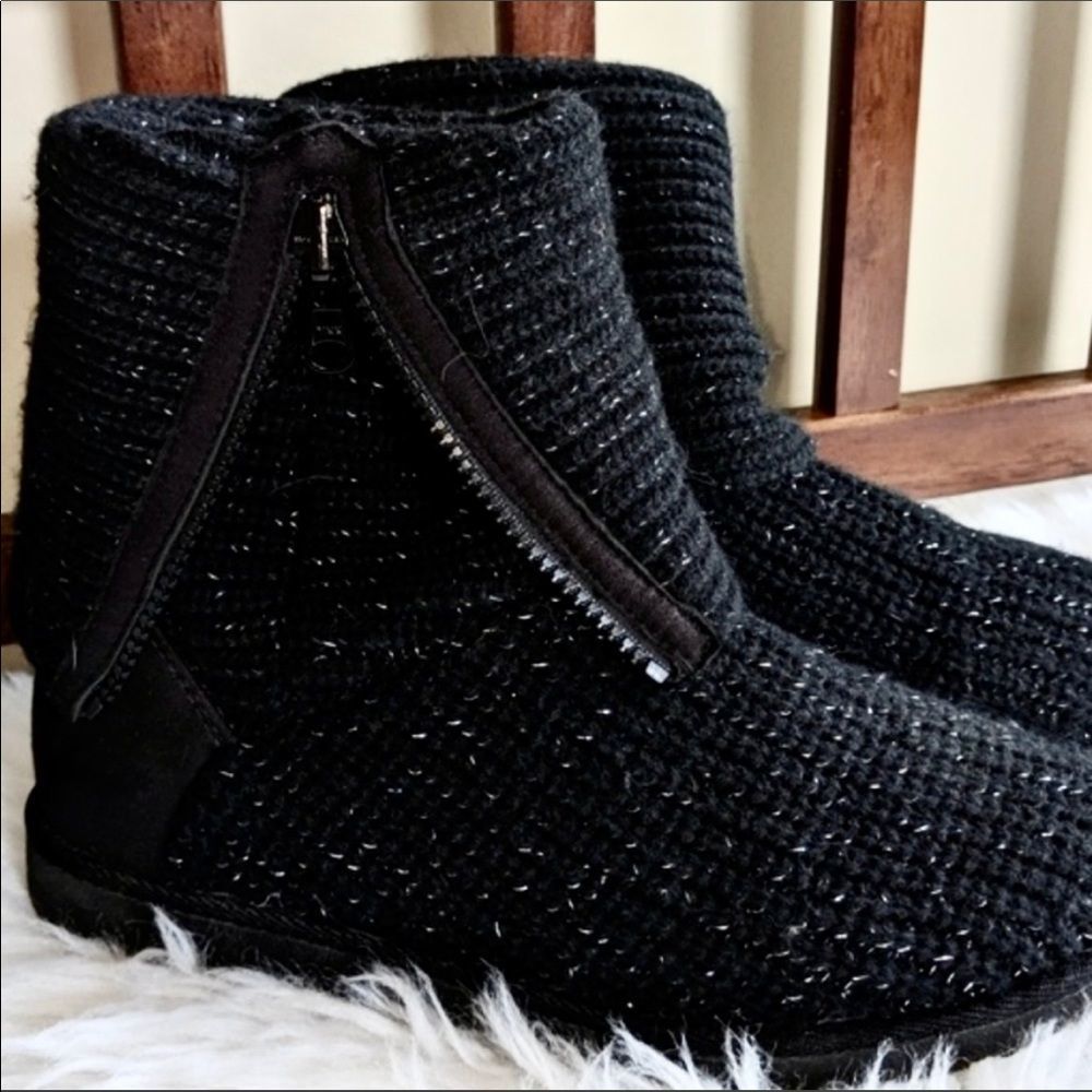 So Brand Pencil Style Black Sparkle Sweater Knit Boots, Size 6, Wear 2 W…